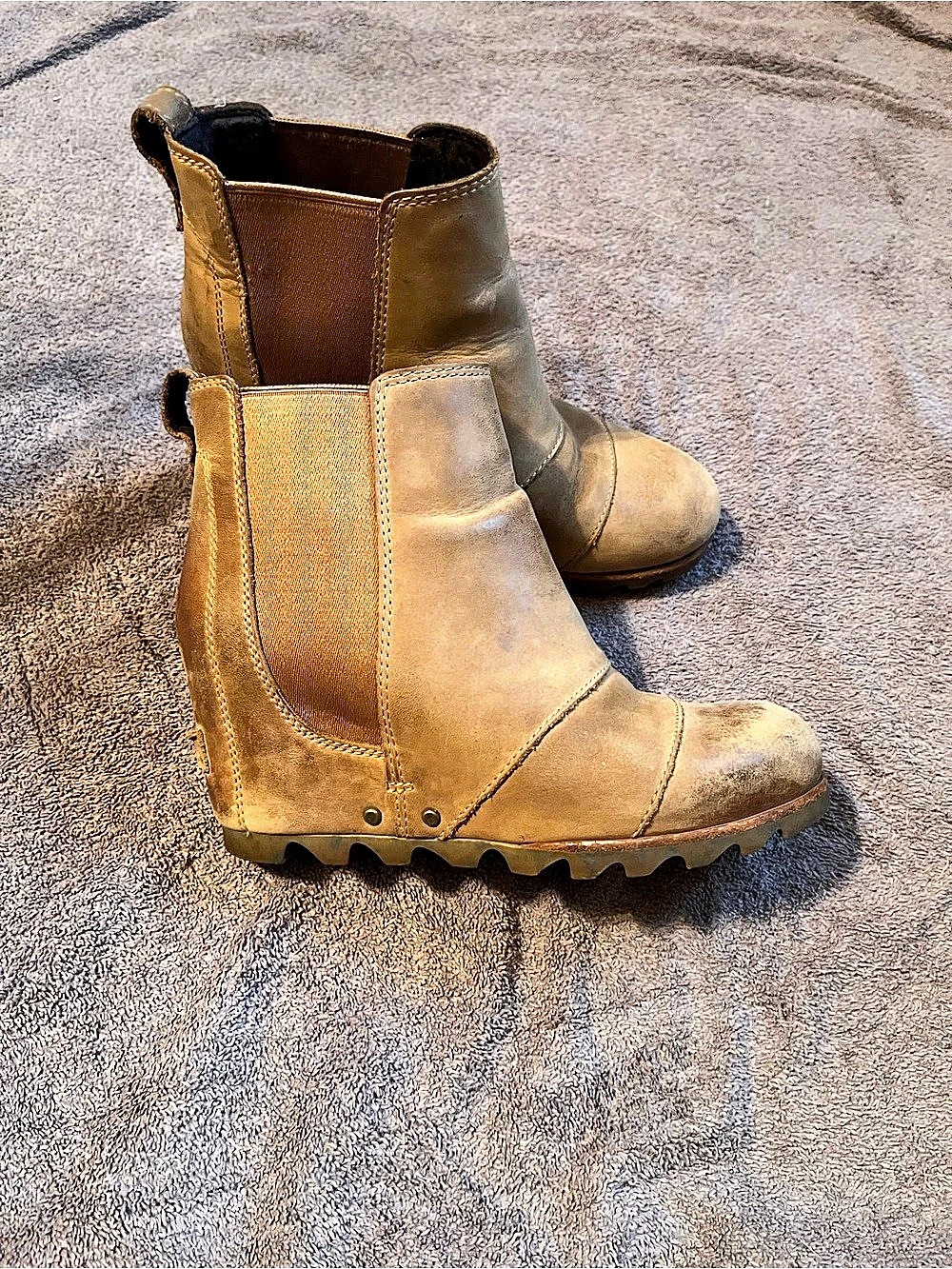 SOREL Waterproof Lea Wedge Elk Curry Leather Boots 5.5
